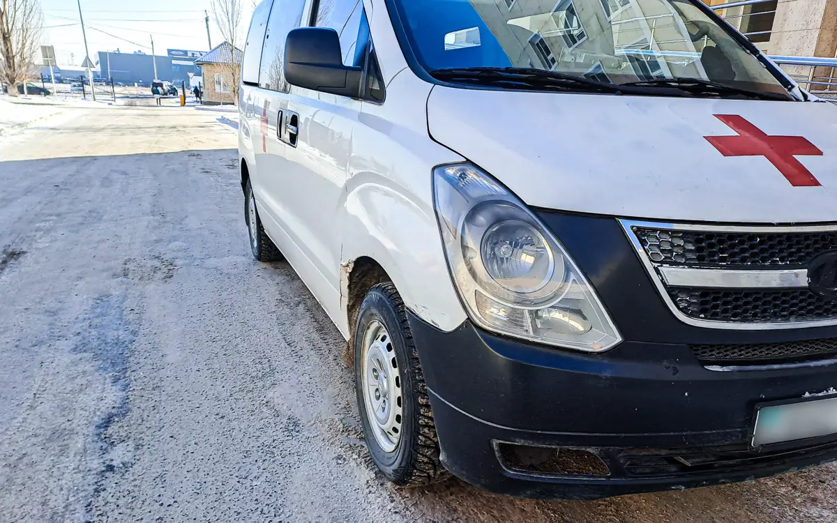 Два ребенка выпали из окон за полчаса - МЧС РК - Semey Ainasy