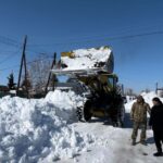 В Урджарском районе продолжаются работы по очистке дорог от снега