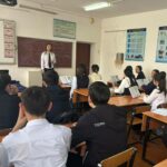 В области Абай школьникам рассказали о документировании граждан по достижению 16 лет