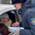 В области Абай водителям было роздано около 3000 памяток по безопасности дорожного движения